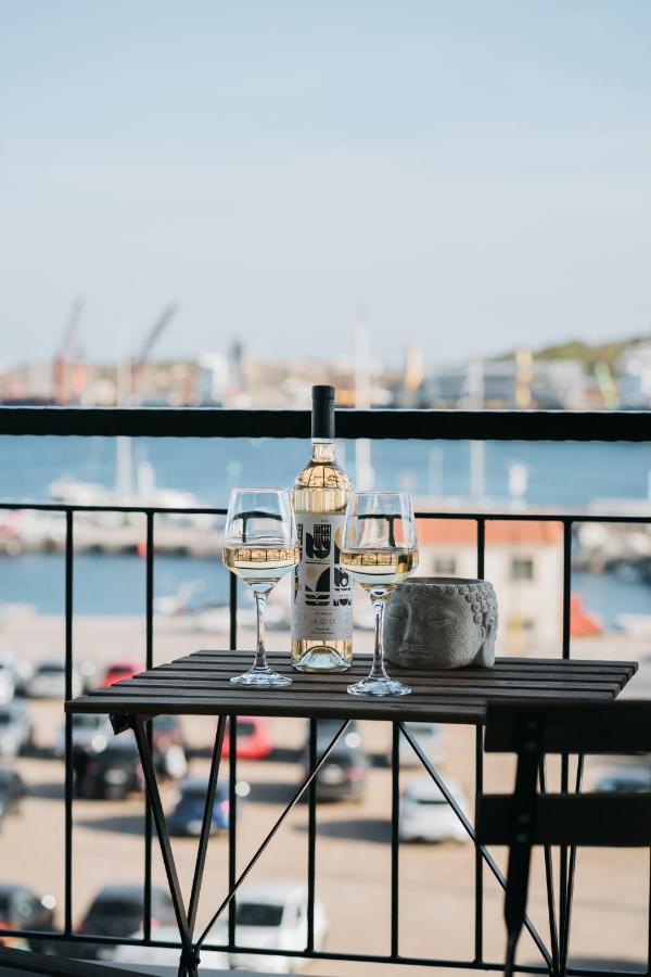 LávrionLuxury Port View公寓 外观 照片